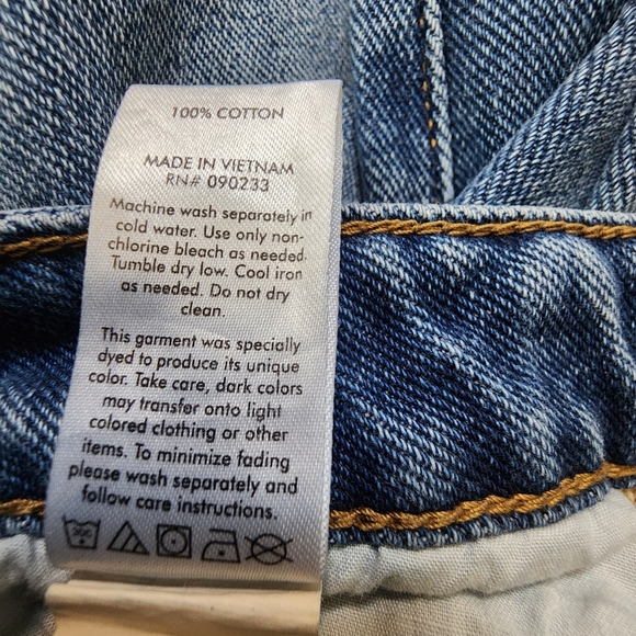 PacSun Mom Jeans Women’s Sz 26 High Rise Medium Wash 100% Cotton Denim Y2k... - Picture 11 of 11